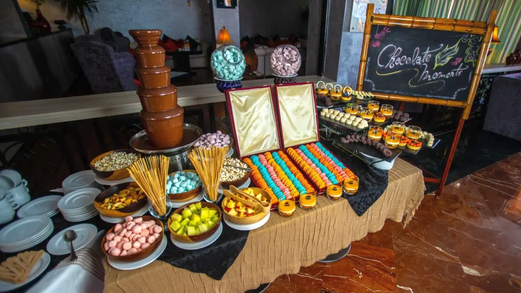 الفندق كانكون بيتش ريزورت - العين السخنة